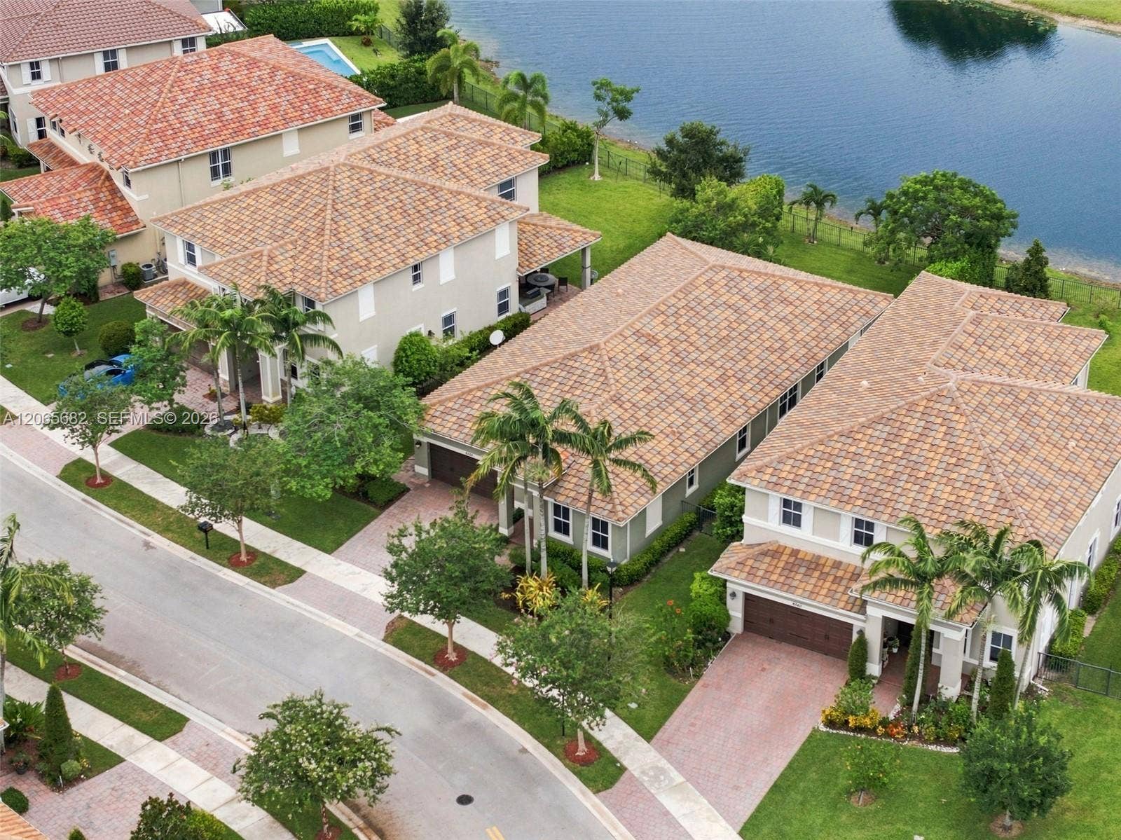 8550 Lakeside Bend, Parkland, FL 33076 Photo 35