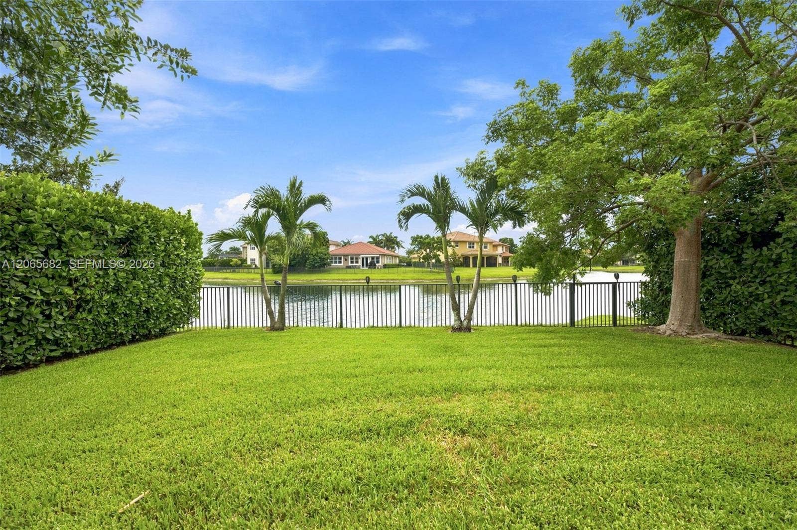 8550 Lakeside Bend, Parkland, FL 33076 Photo 37
