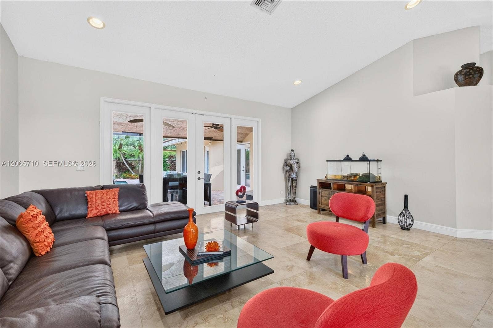 581 NW 110th Avenue, Plantation, FL 33324 Photo 9