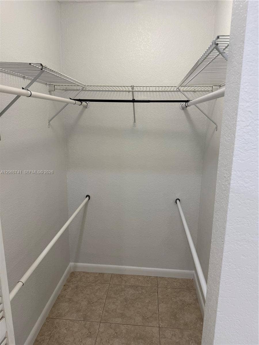 7600 NW 38th Court, #16, Davie, Davie, FL 33024 Main Room