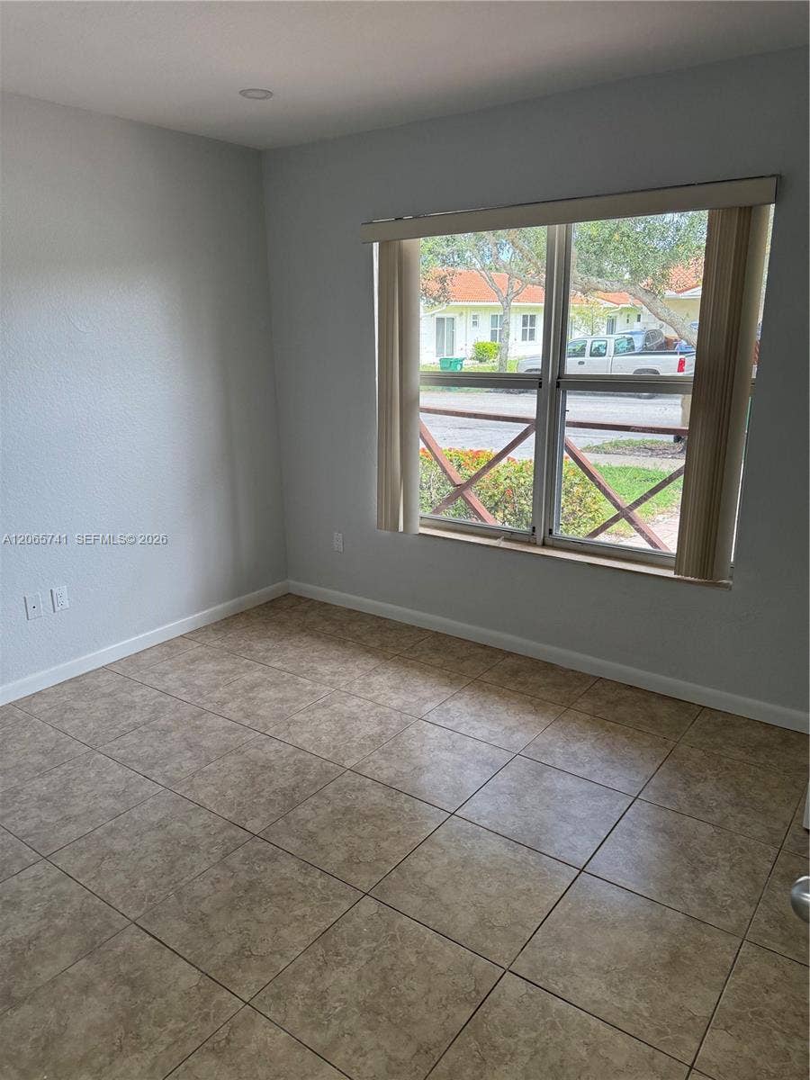 7600 NW 38th Court, #16, Davie, Davie, FL 33024 Room 1