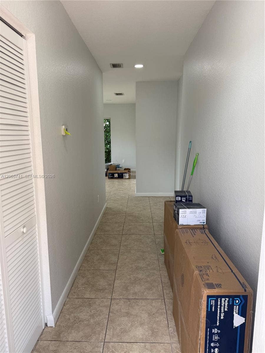 7600 NW 38th Court, #16, Davie, Davie, FL 33024 Entrance