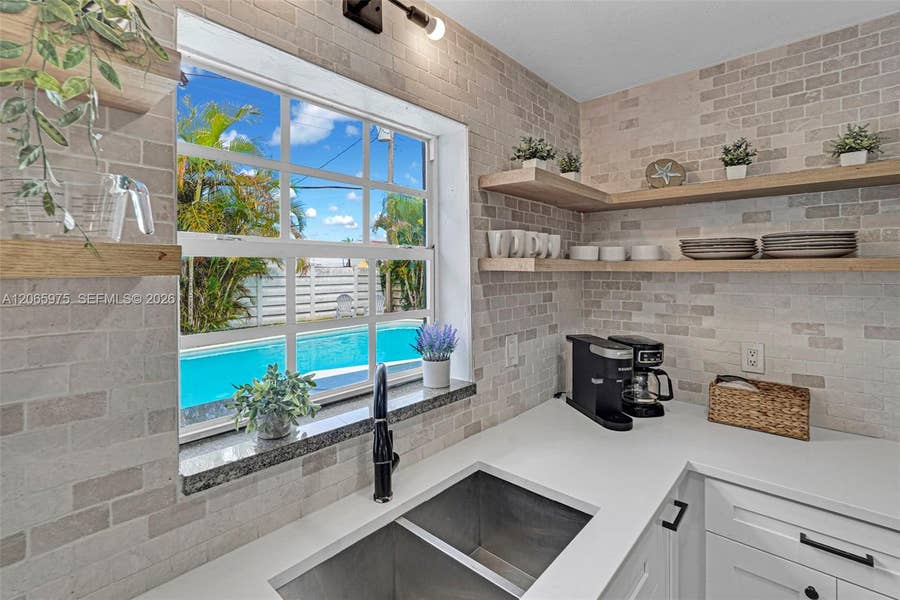 Property photo for 407 S 56th Terrace, Hollywood, FL