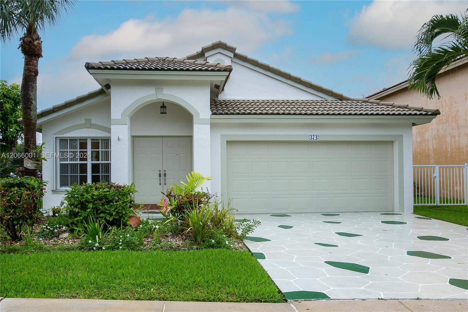 474 SW 205th Avenue, Pembroke Pines, FL 33029 Photo 1