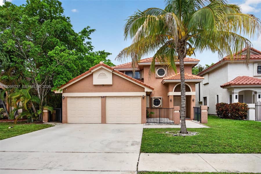 Property photo for 587 NW 38th Avenue, Deerfield Beach, FL