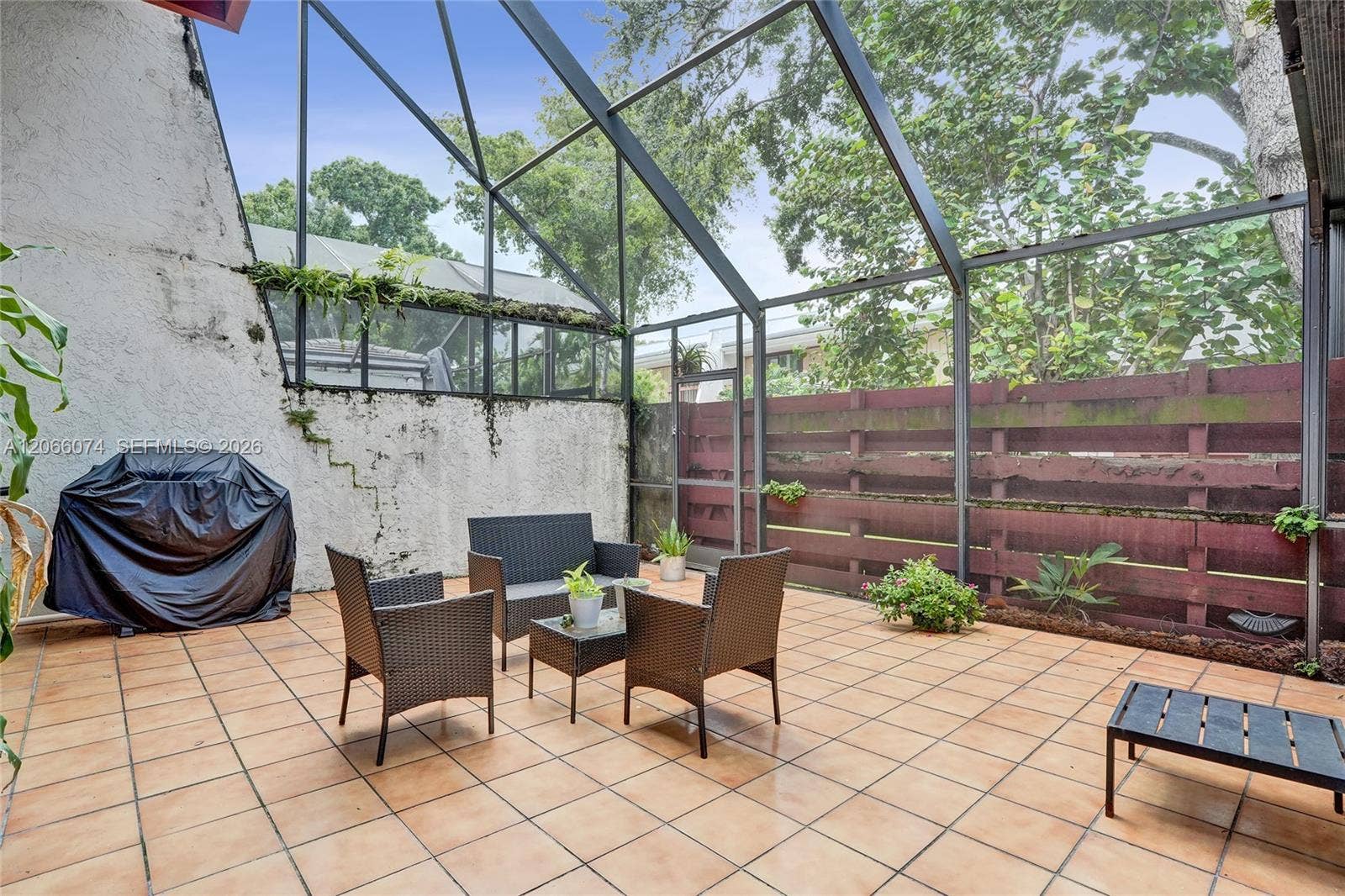 3003 Lakewood Lane, Hollywood, FL 33021 Photo 1