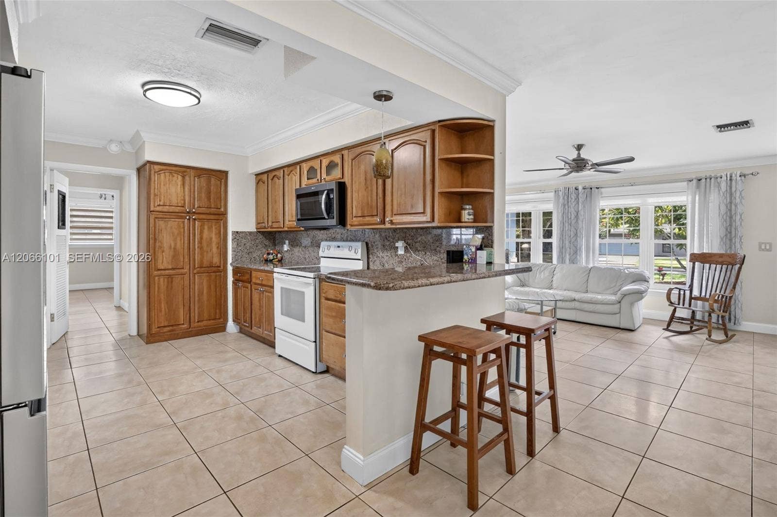 801 Ixora Lane, Plantation, FL 33317 Photo 12