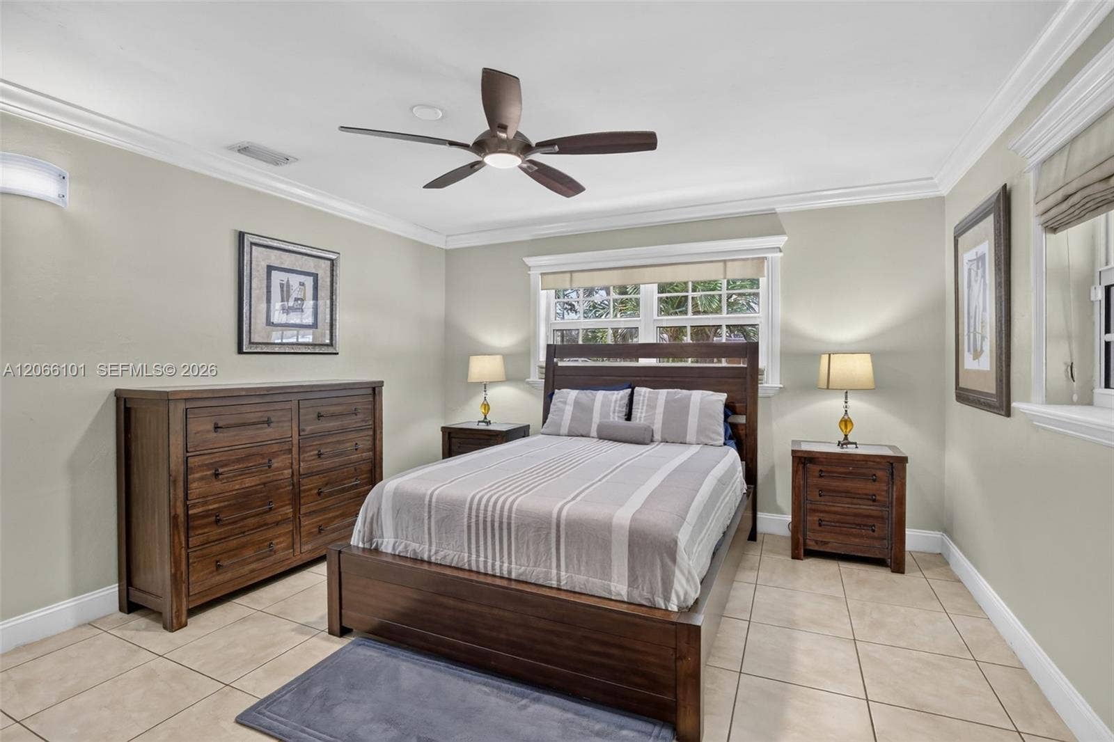 801 Ixora Lane, Plantation, FL 33317 Primary