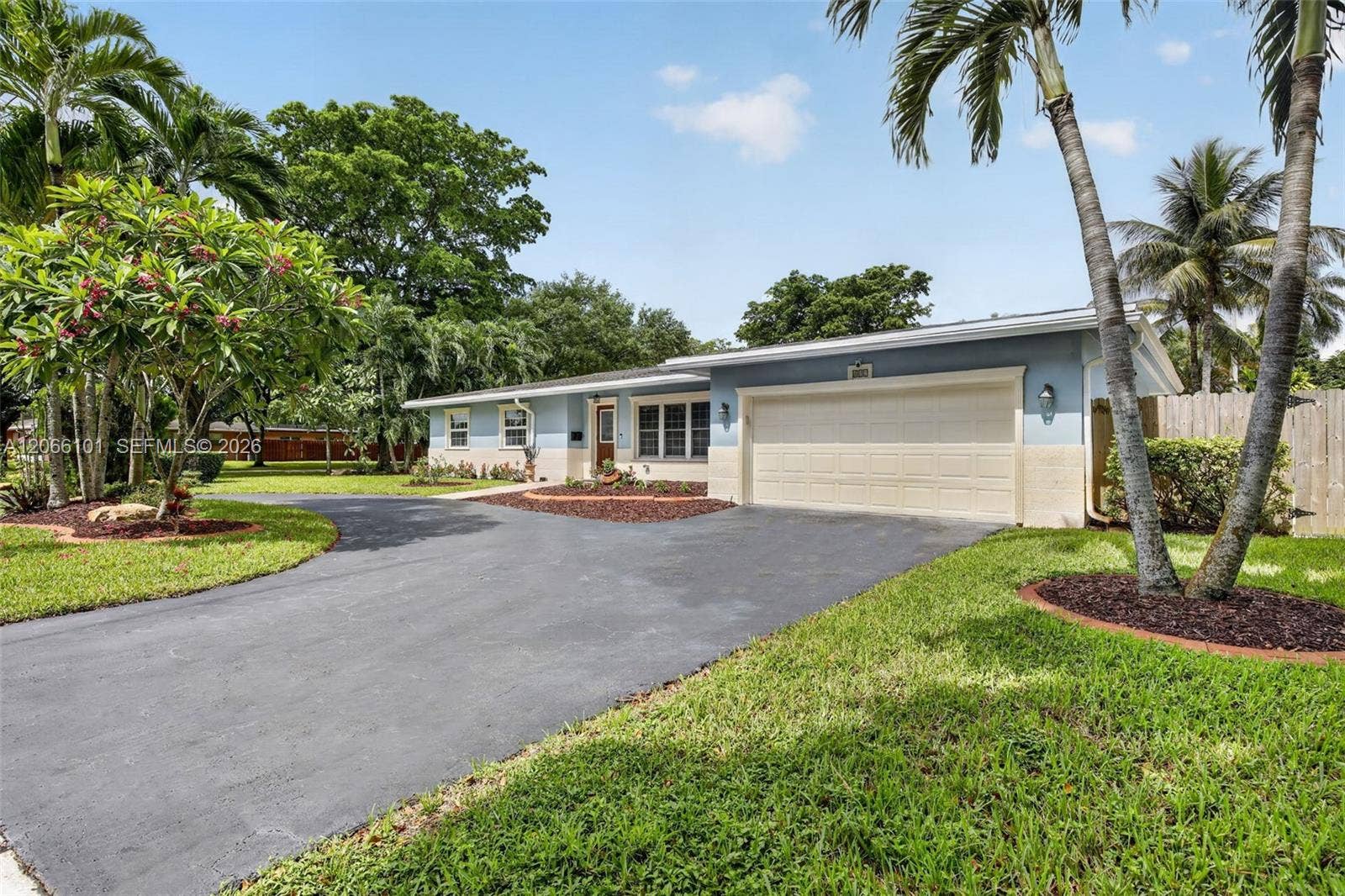 801 Ixora Lane, Plantation, FL 33317 Photo 4