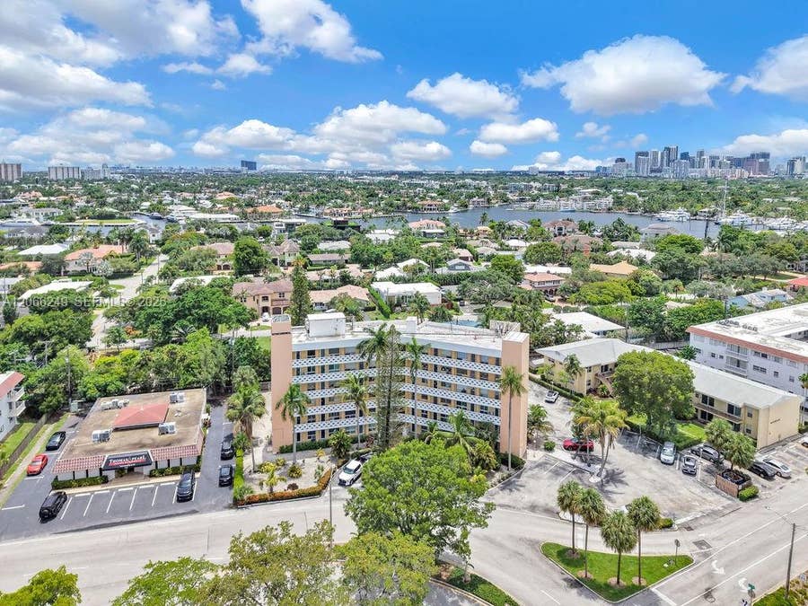 Property photo for 2400 NE 9th Street, #201, Fort Lauderdale, FL