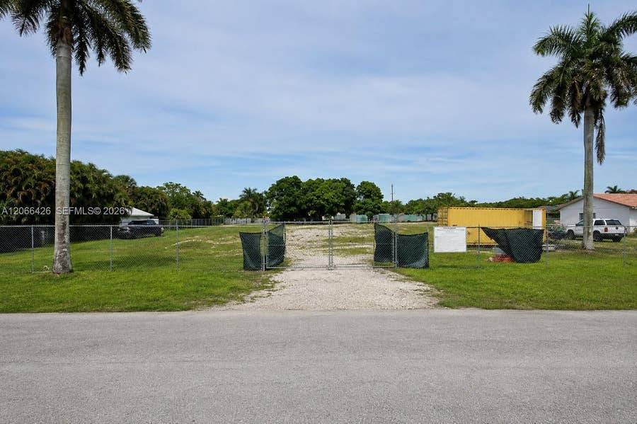 Property photo for 3550 NW 94th Avenue, Cooper City, FL