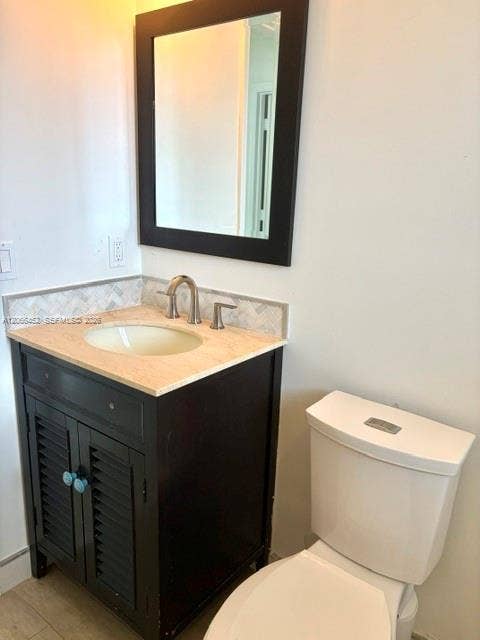 16850 Crestview Lane, Weston, Weston, FL 33326 2nd Bathroom
