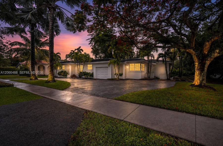 Property photo for 346 350 Alesio Avenue, Coral Gables, FL
