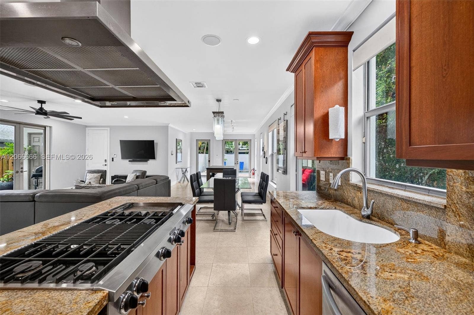 125 NE 16th Terrace, Fort Lauderdale, FL 33301 Photo 10