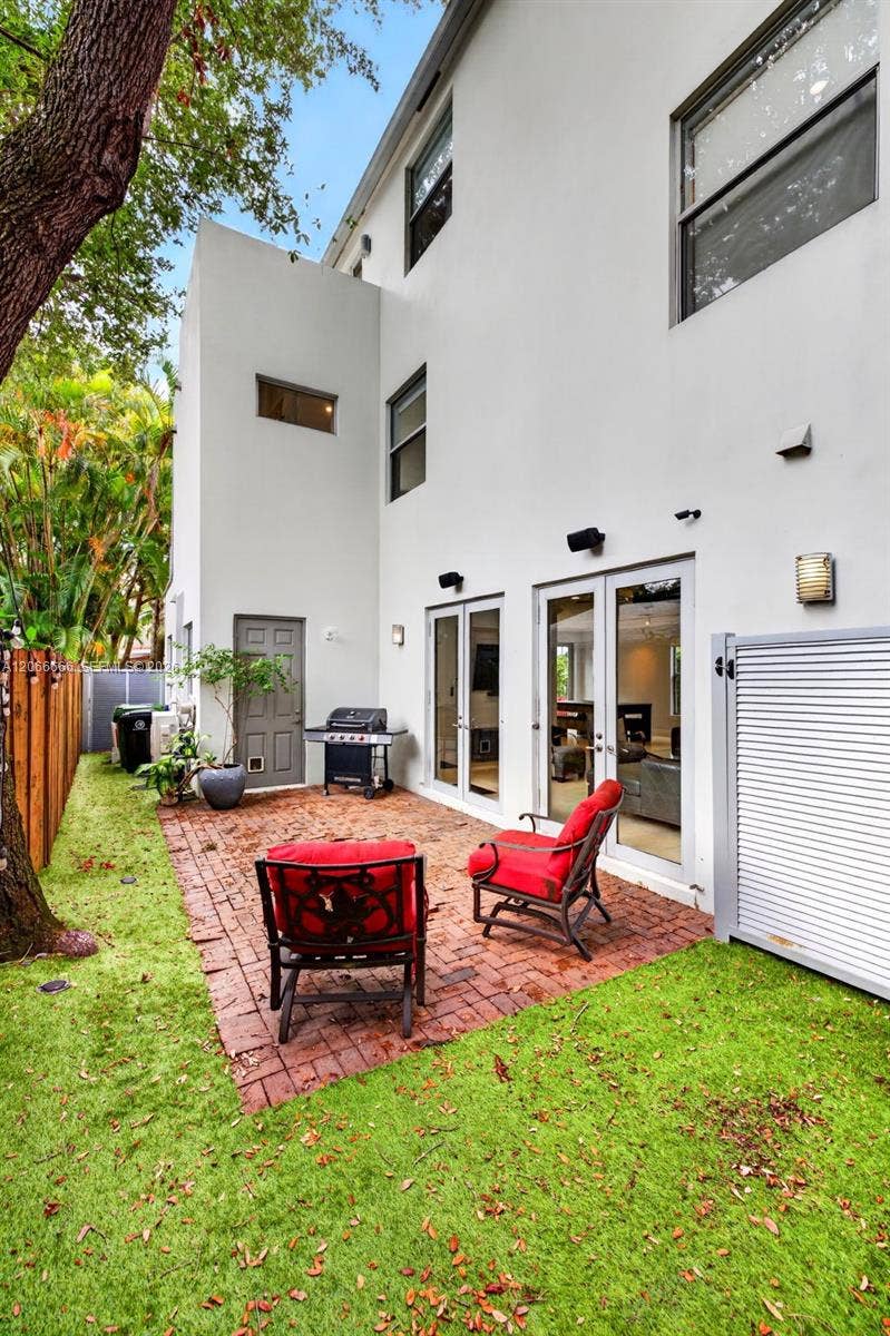 125 NE 16th Terrace, Fort Lauderdale, FL 33301 Photo 13