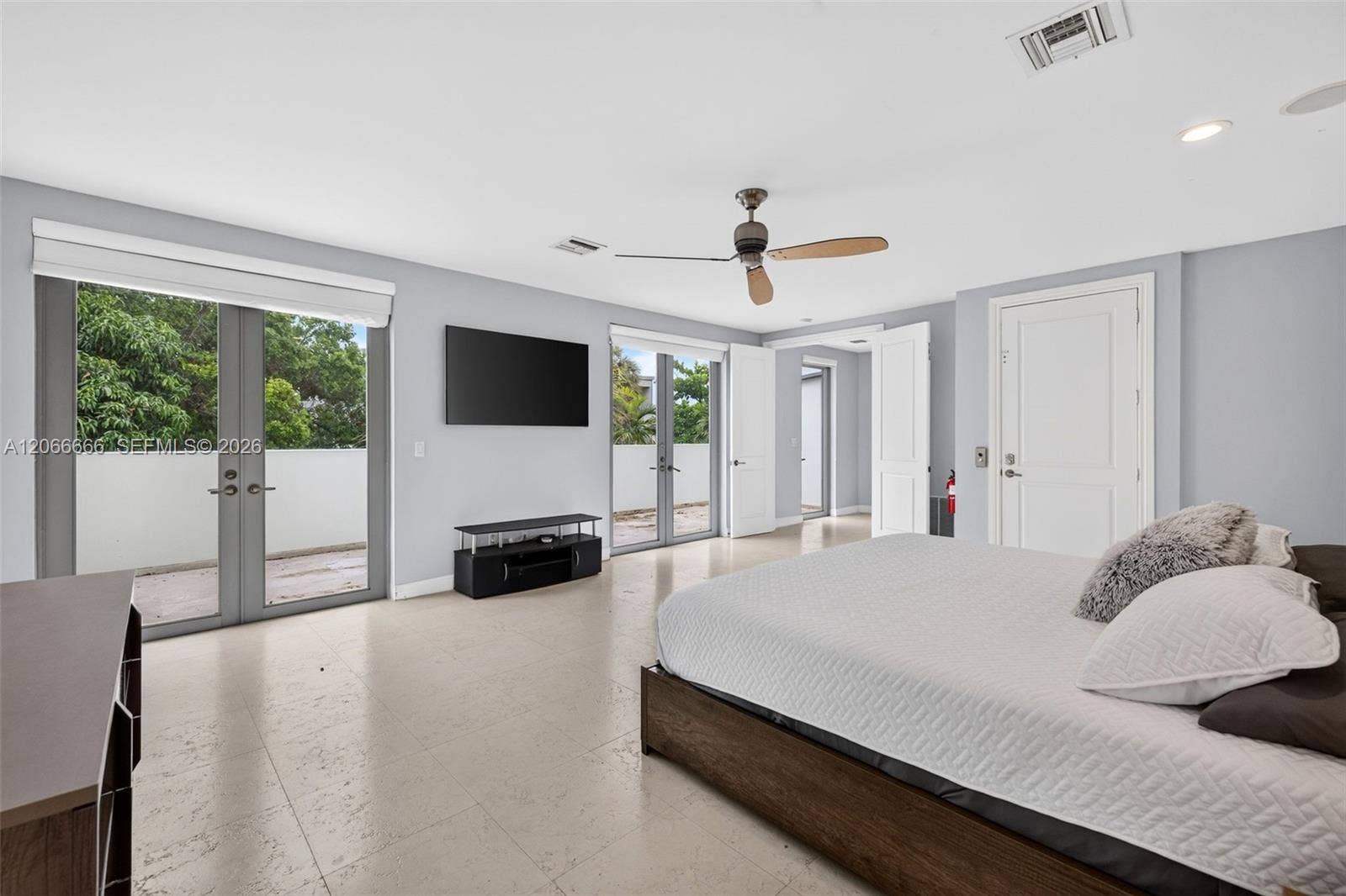 125 NE 16th Terrace, Fort Lauderdale, FL 33301 Photo 19
