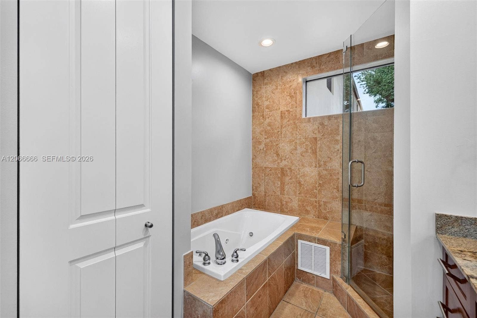 125 NE 16th Terrace, Fort Lauderdale, FL 33301 Photo 29
