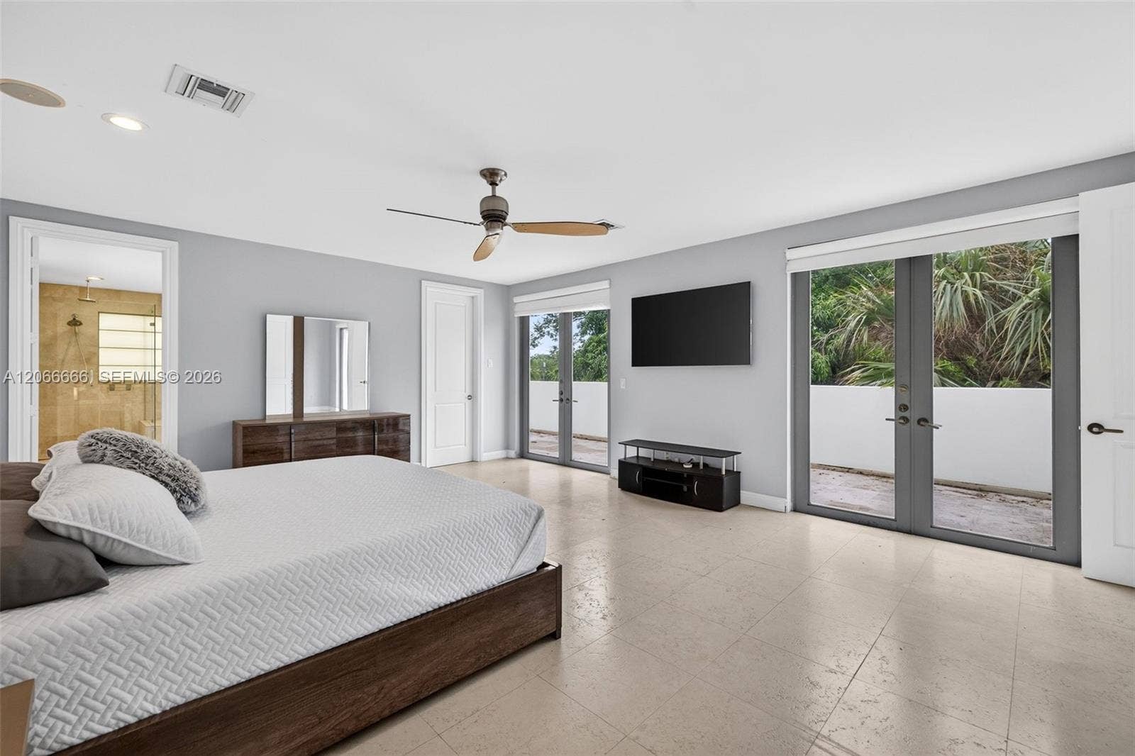 125 NE 16th Terrace, Fort Lauderdale, FL 33301 Photo 18