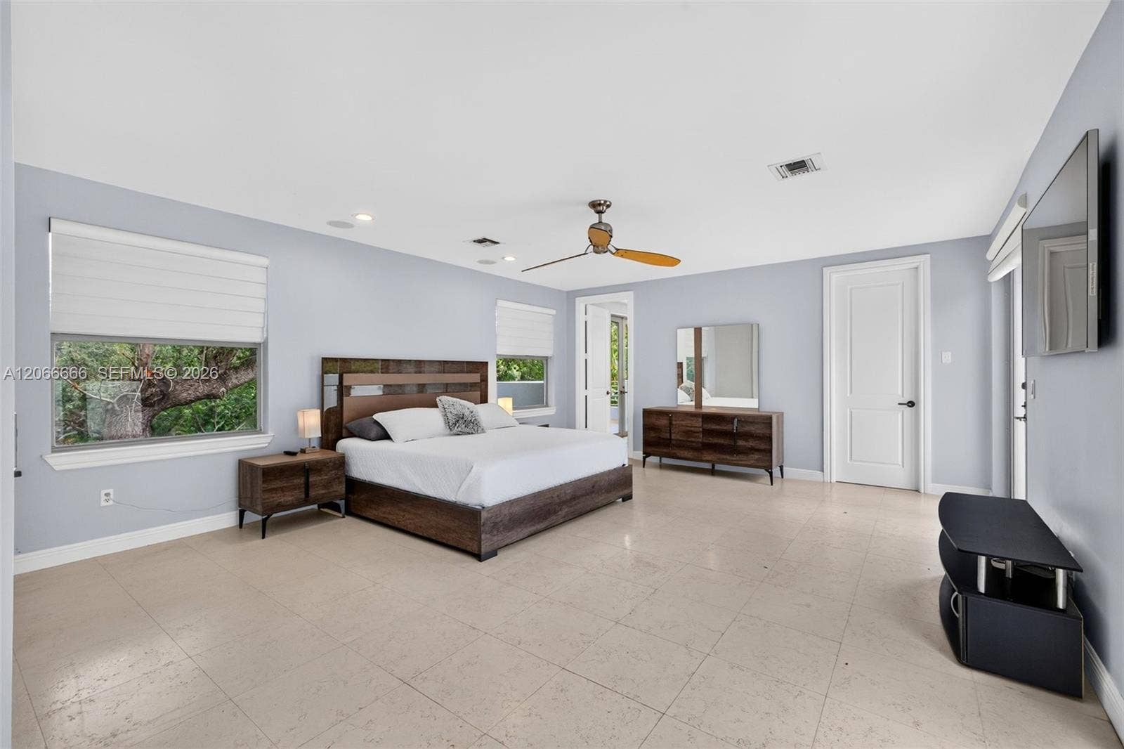 125 NE 16th Terrace, Fort Lauderdale, FL 33301 Photo 17