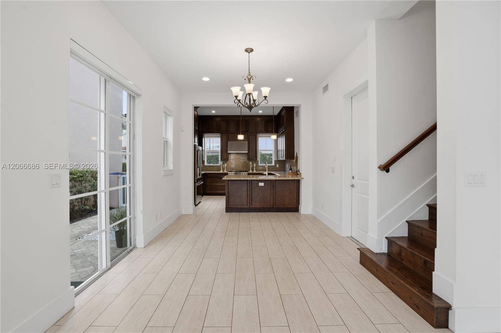 1749 NE 9th Street, Fort Lauderdale, FL 33304 Photo 9