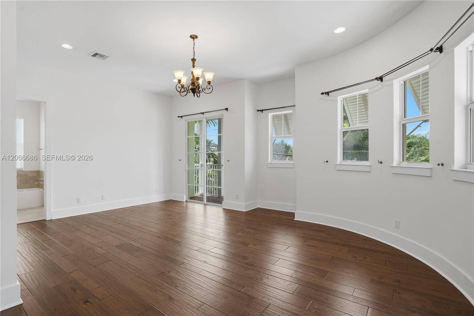 1749 NE 9th Street, Fort Lauderdale, FL 33304 Photo 17