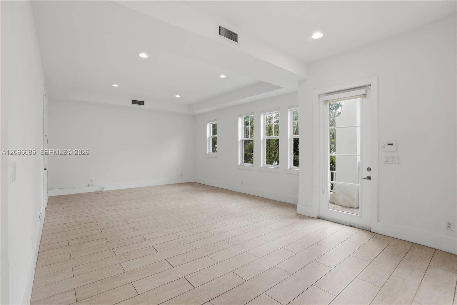 1749 NE 9th Street, Fort Lauderdale, FL 33304 Photo 6