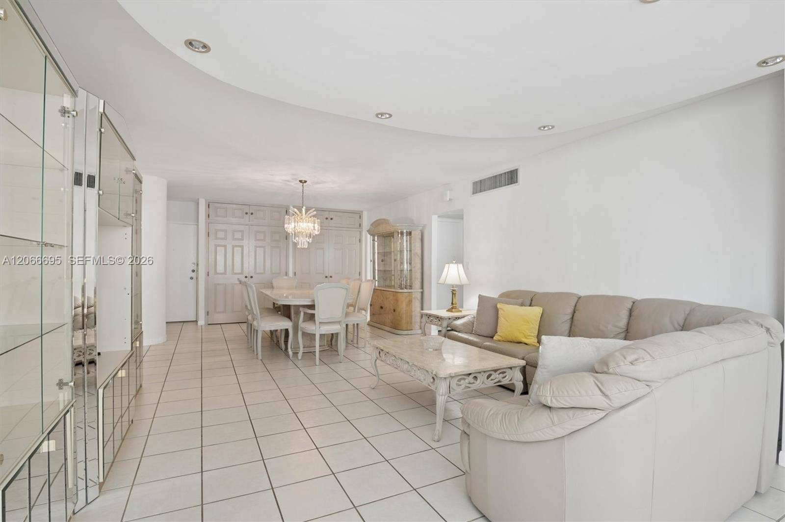 5005 Collins Avenue, #424, Miami Beach, FL 33140 Photo 1