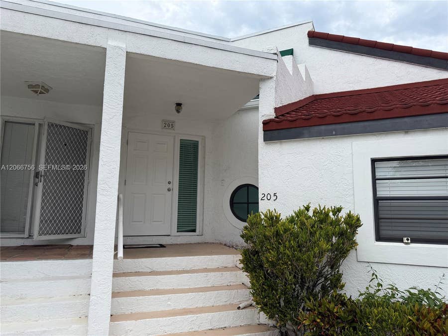Property photo for Deerfield Beach, FL