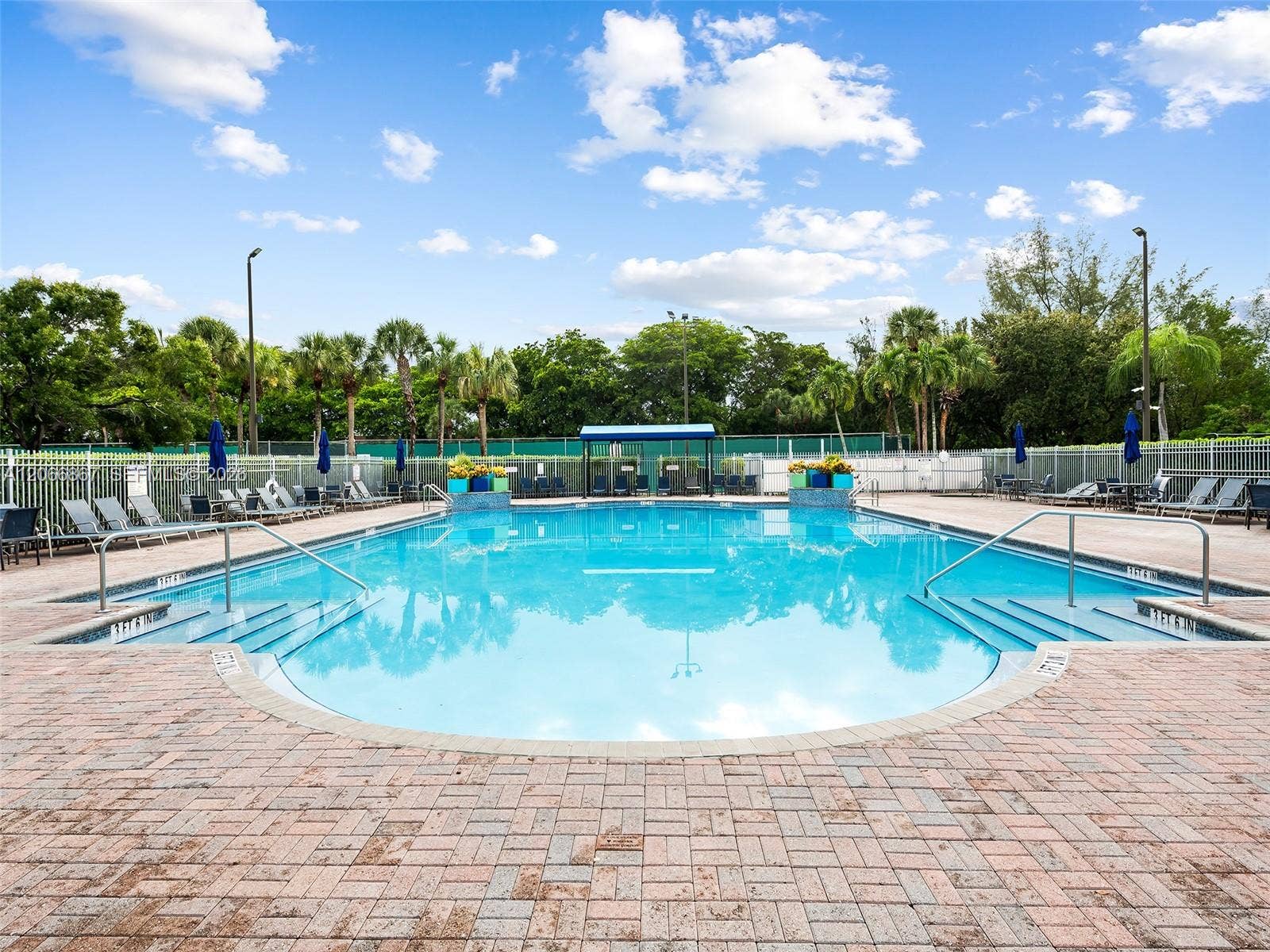 1515 Seagrape Way, Hollywood, FL 33019 Photo 28