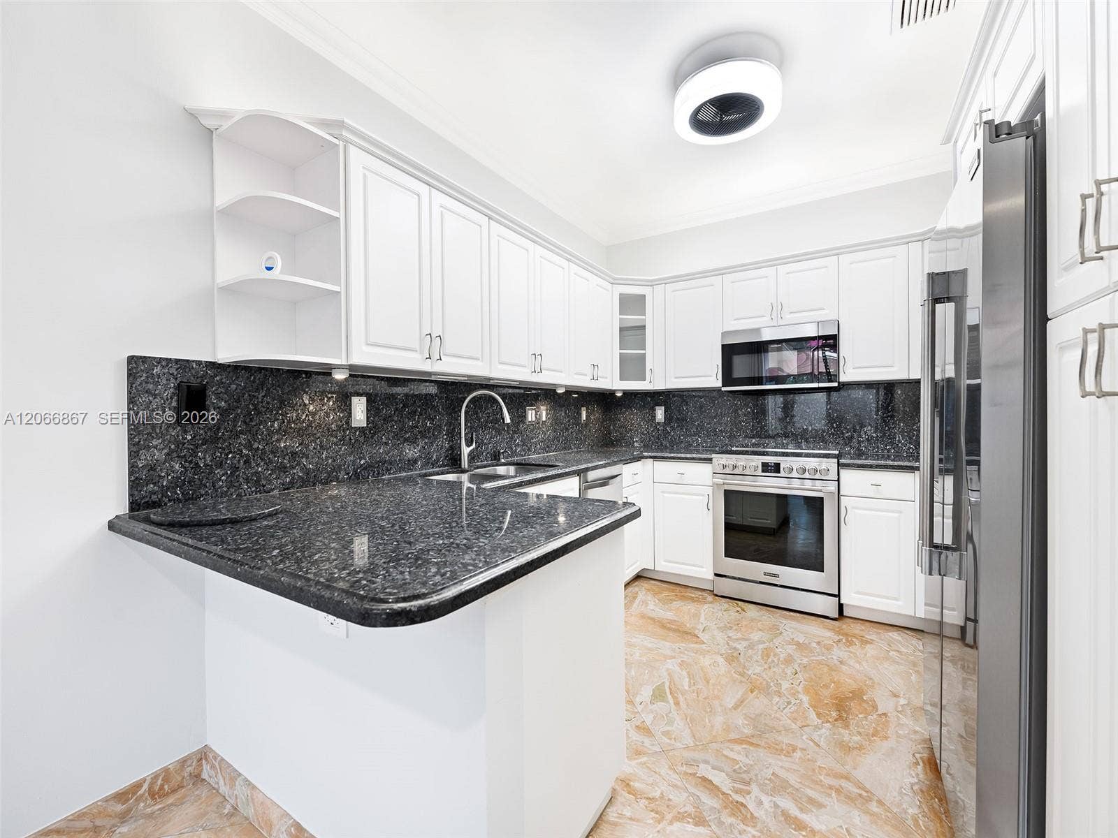 1515 Seagrape Way, Hollywood, FL 33019 Photo 9