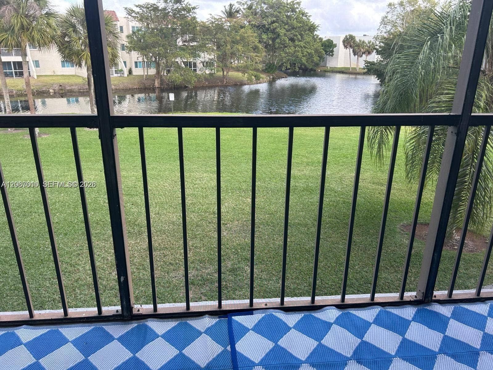 230 Lakeview Drive, #209, Weston, FL 33326 Photo 3