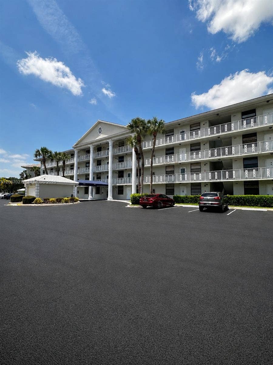 Property photo for 1719 Whitehall Drive, #105, Davie, FL