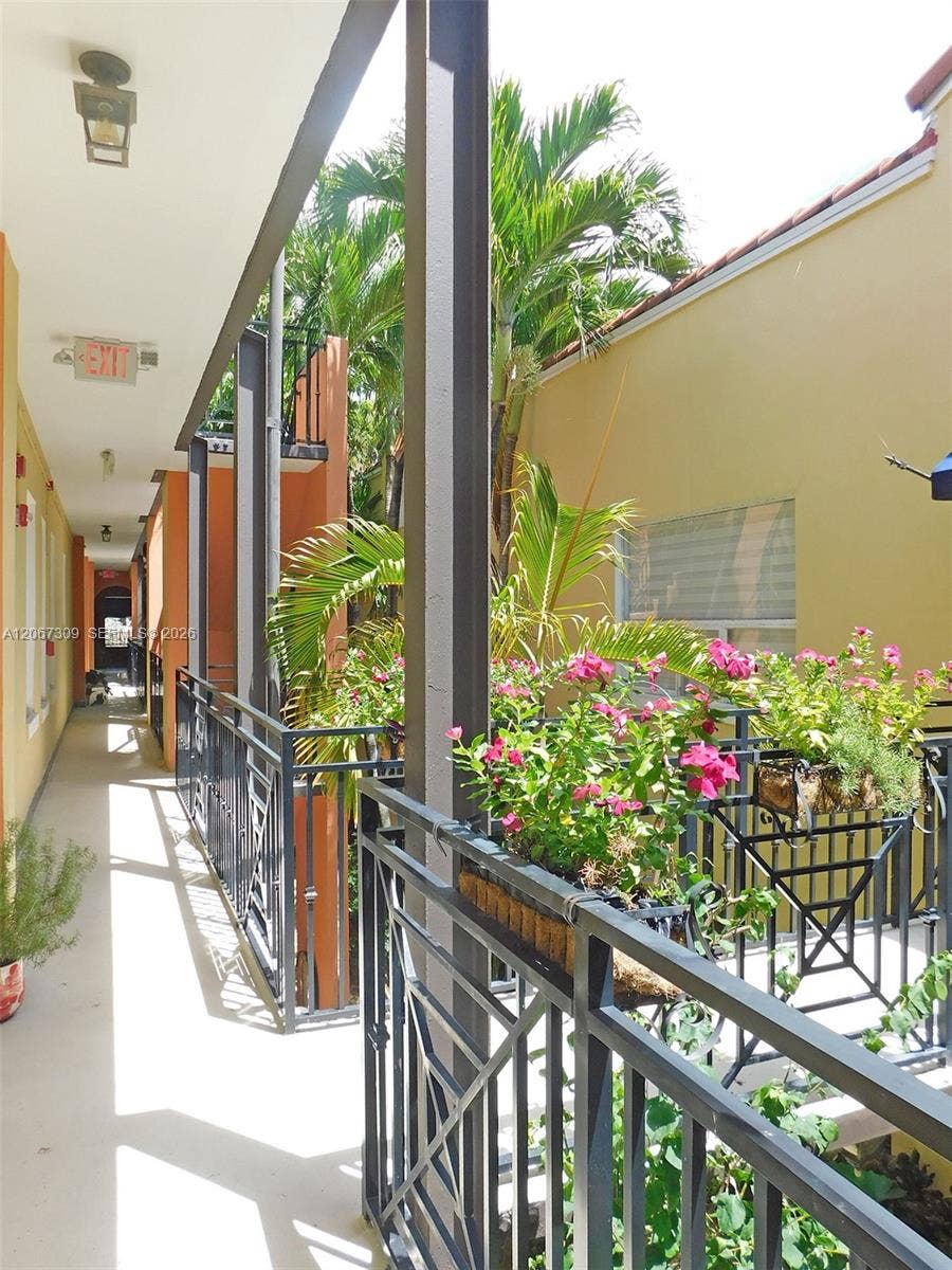 4812 Pine Tree Drive, #206, Miami Beach, FL 33140 Photo 10