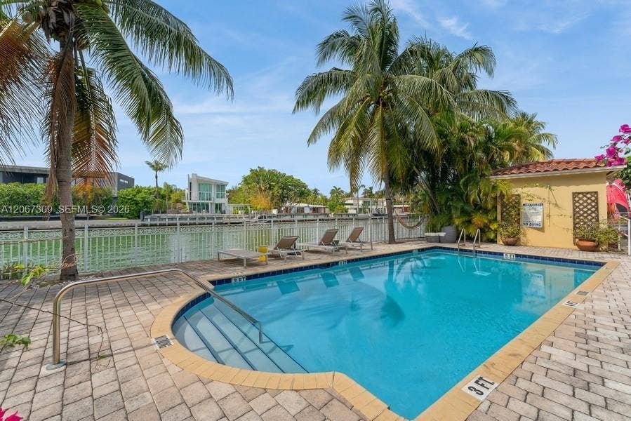 4812 Pine Tree Drive, #206, Miami Beach, FL 33140 Photo 28