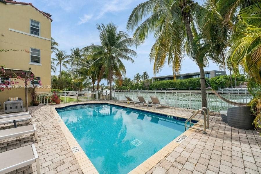 4812 Pine Tree Drive, #206, Miami Beach, FL 33140 Photo 27