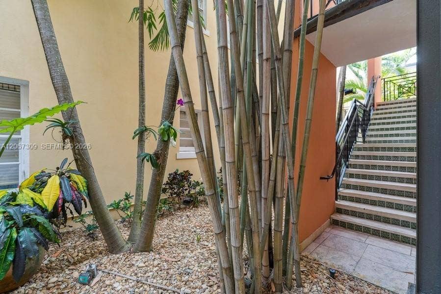 4812 Pine Tree Drive, #206, Miami Beach, FL 33140 Photo 9