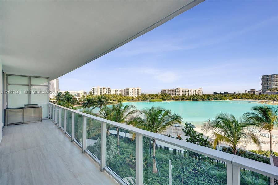 Property photo for 2411 Laguna Circle, #208, Miami, FL