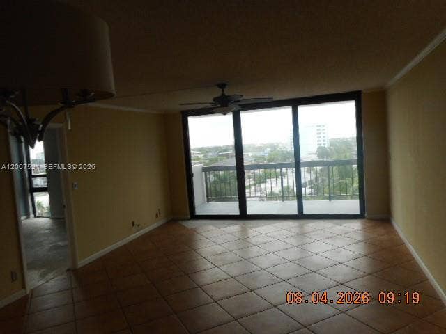 4800 Bayview Drive, #802, Fort Lauderdale, FL 33308 Photo 9