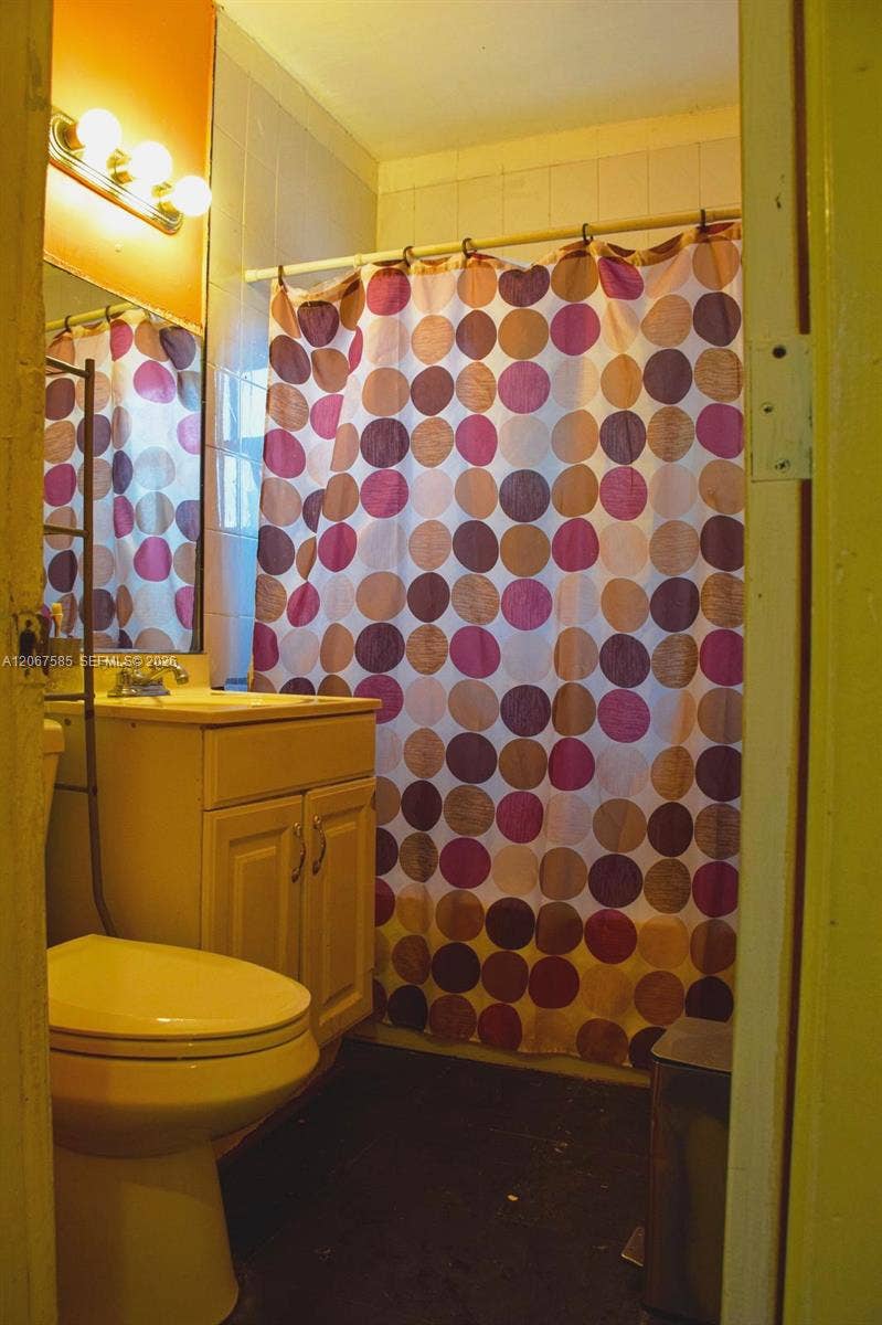 371 W 47th Street, Hialeah, FL 33012 Photo 14
