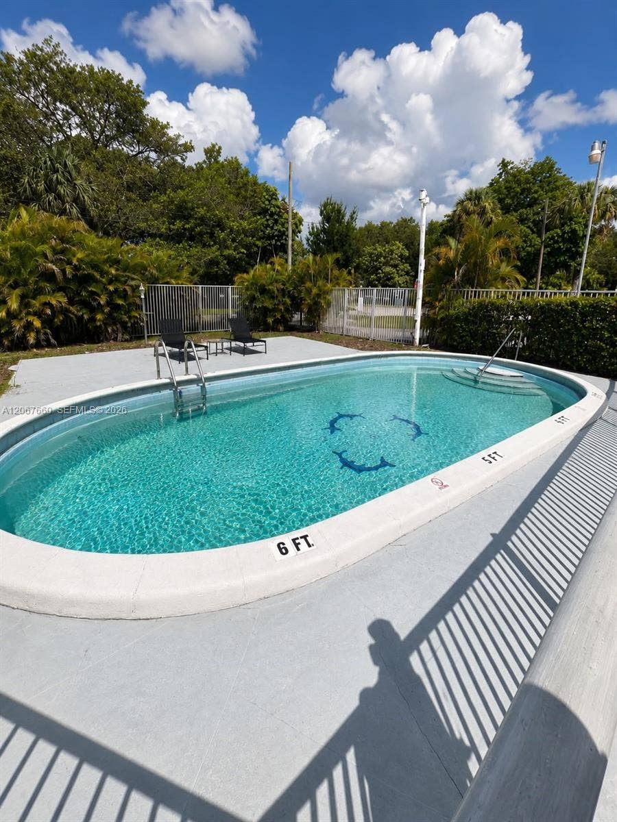 500 E Country Club Circle, #4, Plantation, Plantation, FL 33317 Photo 16