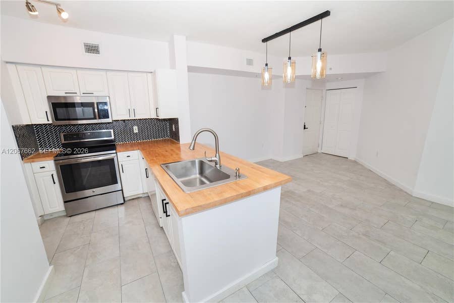 Property photo for 17125 N Bay Road, #3410, Sunny Isles Beach, FL