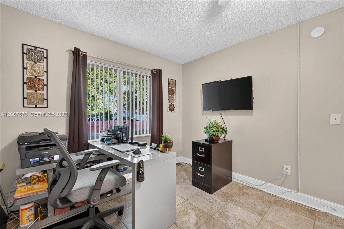 8601 SW 16th Street, Pembroke Pines, FL 33025 Photo 25
