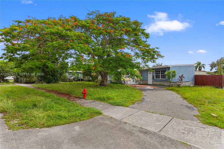 Property photo for 3125 SW 15th Street, Fort Lauderdale, FL