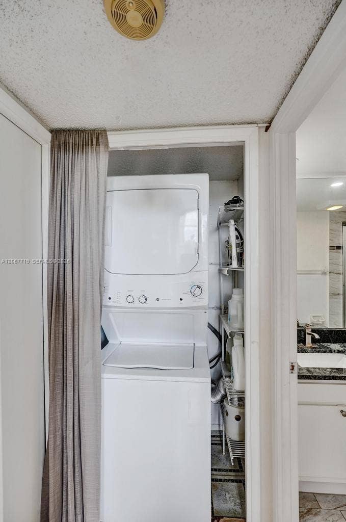 605 Oaks Drive, #504, Pompano Beach, FL 33069 Photo 21