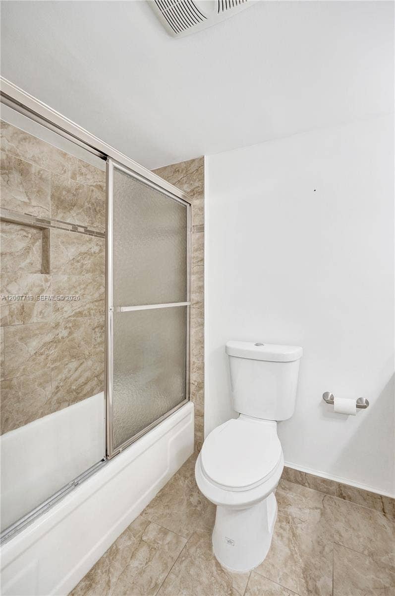 605 Oaks Drive, #504, Pompano Beach, FL 33069 Photo 16