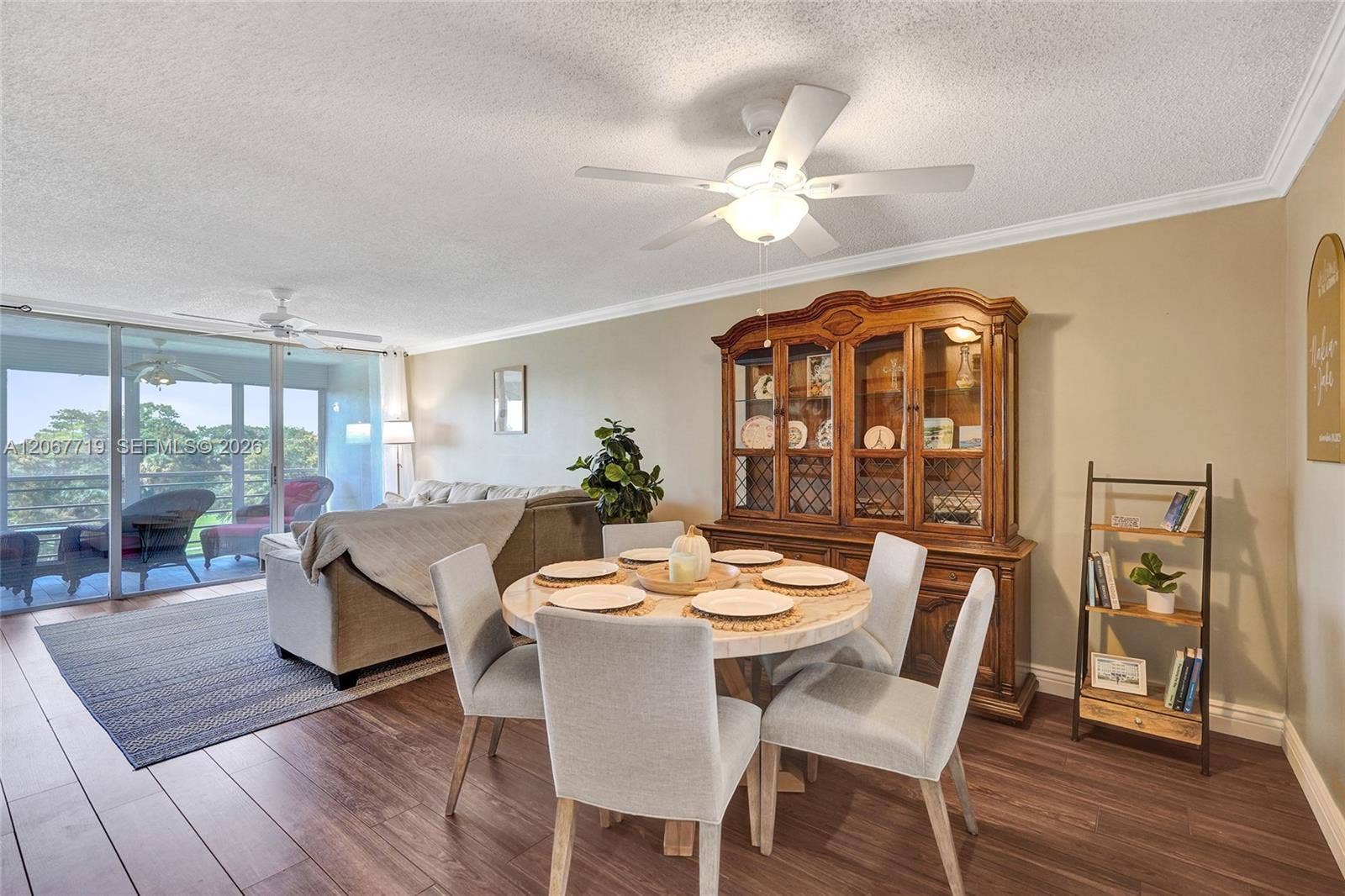 605 Oaks Drive, #504, Pompano Beach, FL 33069 Photo 5