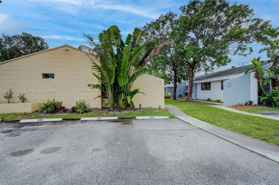 Property photo for 516 SW 14th Court, #516, Fort Lauderdale, FL