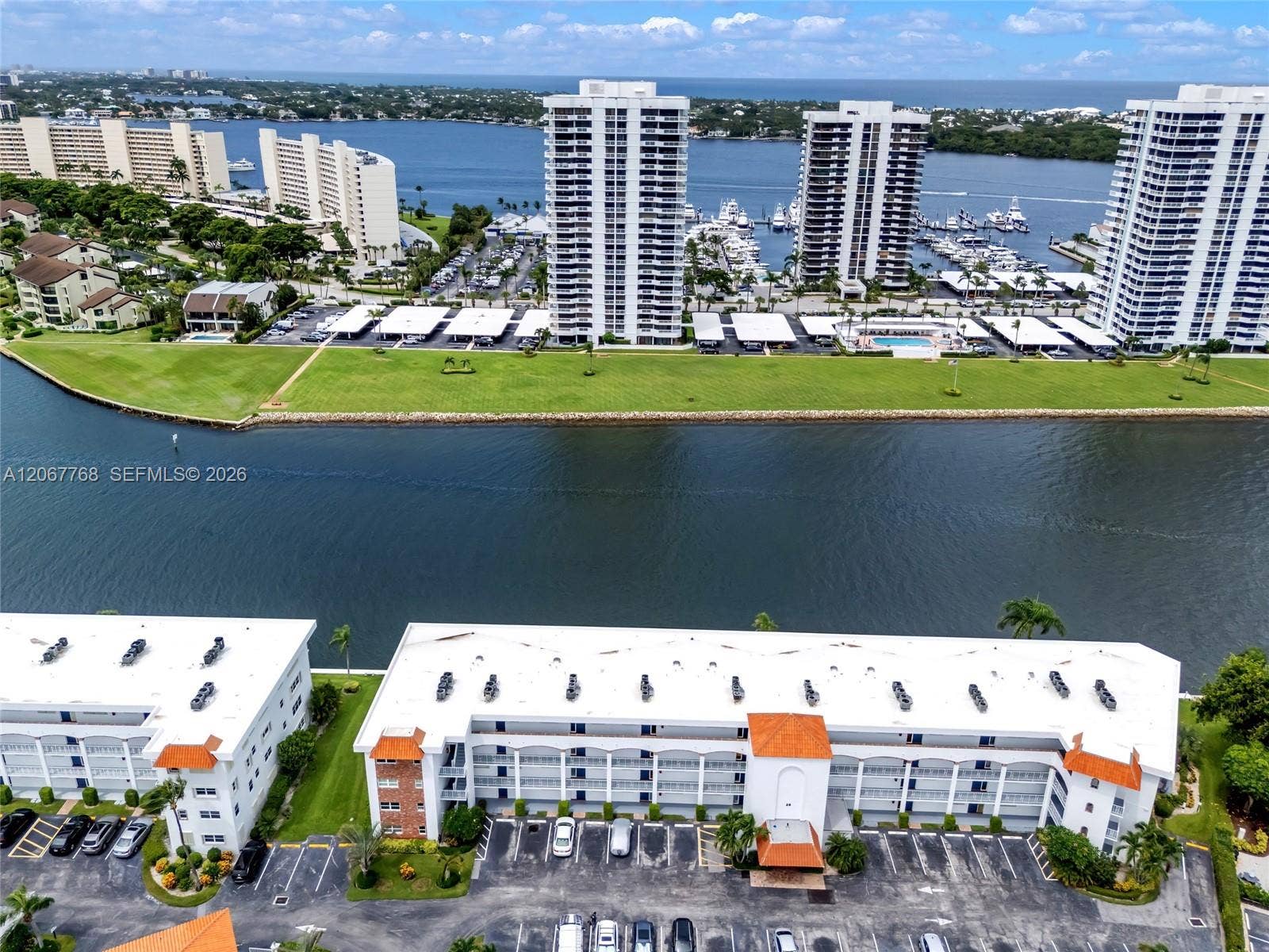 28 Yacht Club Drive, #202, North Palm Beach, FL 33408 Photo 39