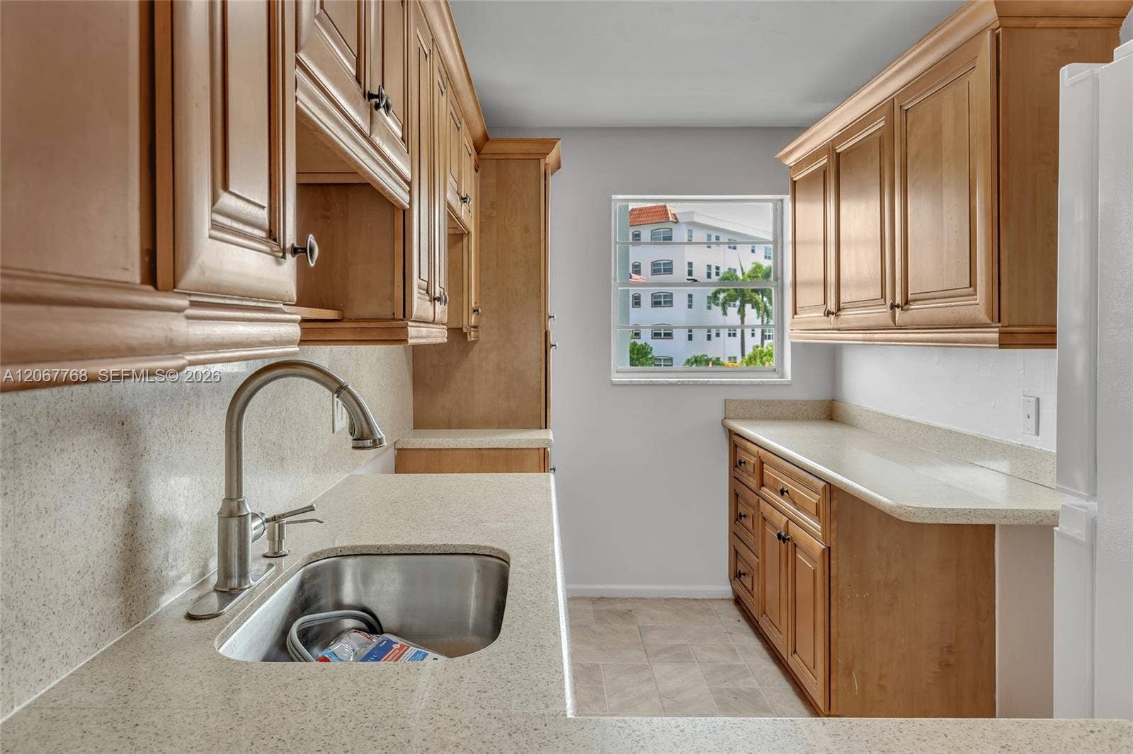 28 Yacht Club Drive, #202, North Palm Beach, FL 33408 Photo 18