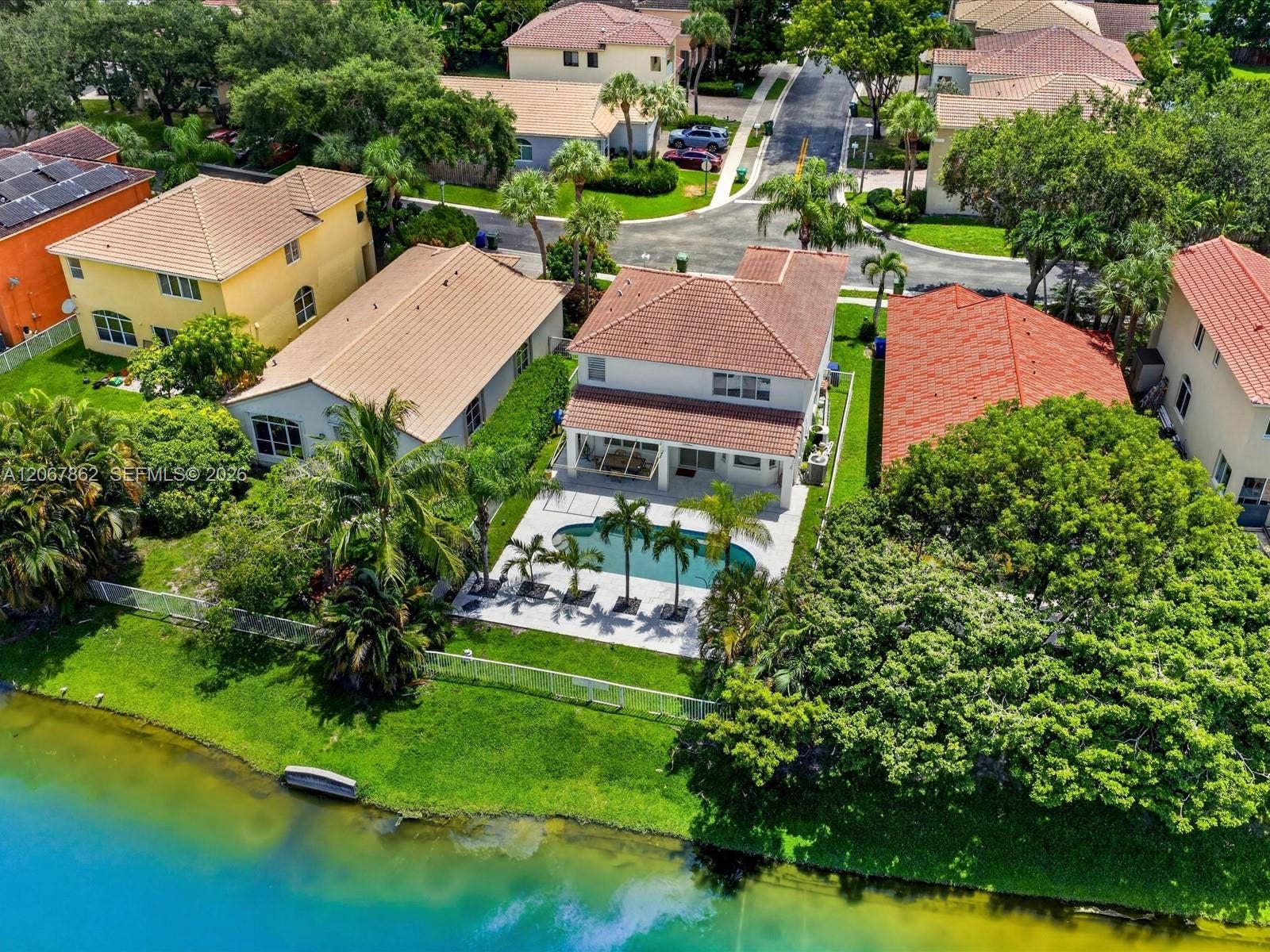 1800 NW 78th Avenue, Pembroke Pines, FL 33024 Photo 14